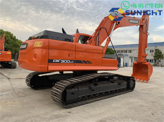 30тонная подержанная экскаваторная машина оригинальная Корея Doosan DX300LC Подержанный кралер Гидравлический экскаватор